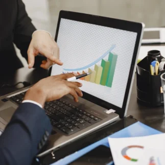 Investment & Growth Advisory_4_11zon
